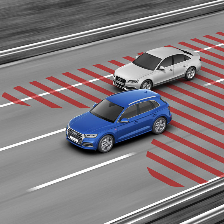 Demonstration of the lane departure warning feature on the Audi Q5. 